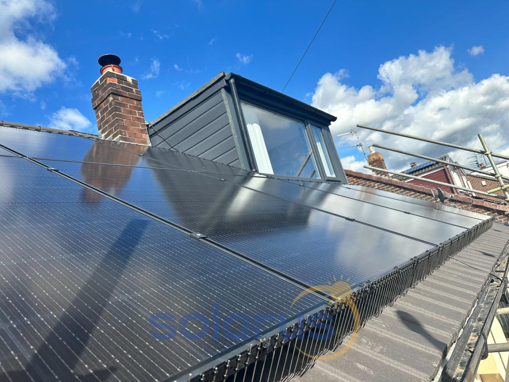 Solar Panels, Batteries & EV Charging Manchester -  Batteries & EV Charging Manchester
